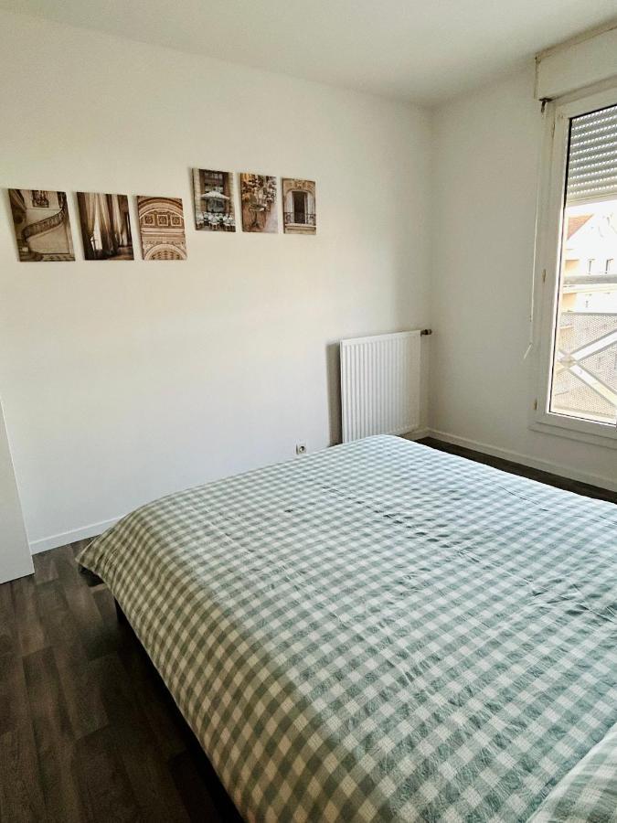 Jolie Chambre 3Minutes De La Gare Rer A Bussy-Saint-Georges Ngoại thất bức ảnh