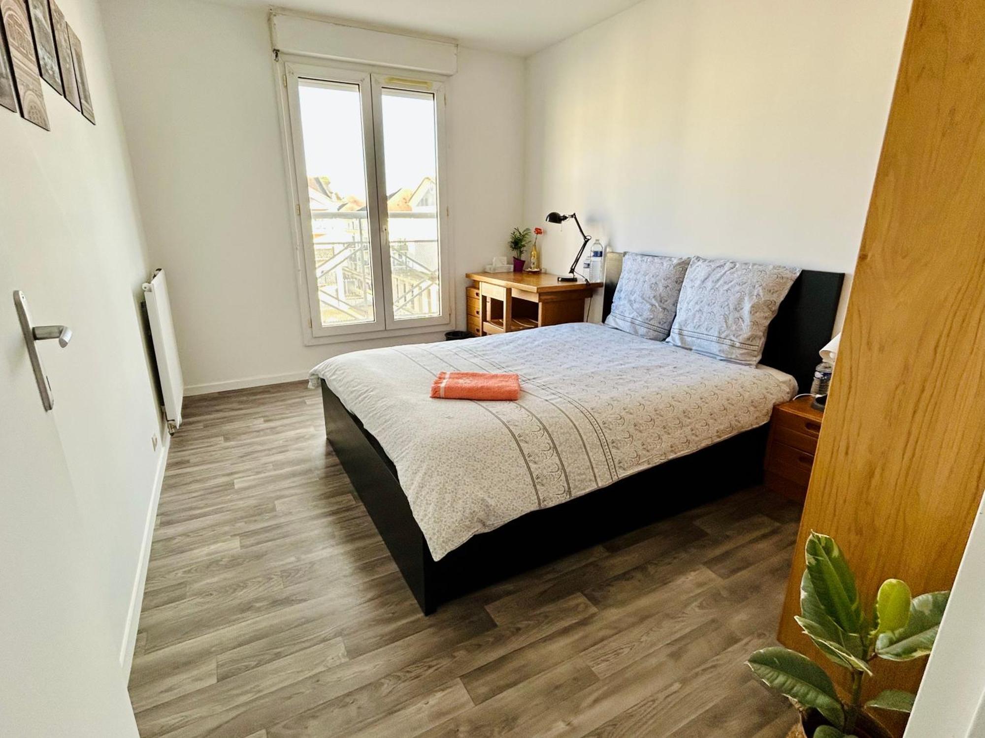 Jolie Chambre 3Minutes De La Gare Rer A Bussy-Saint-Georges Ngoại thất bức ảnh